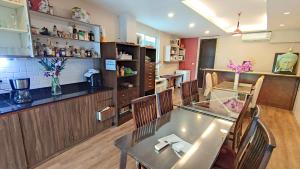 Moccara Villa 10BR with private pool.