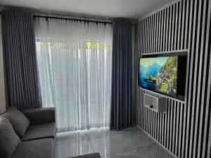 Nicky's Guest House - Weltevredenpark