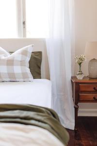 Pet Friendly Family Home in Bluff Point