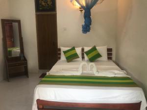 Rustle Hill Home Stay-Ella