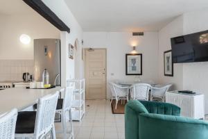 Santorini Akrotiri 22