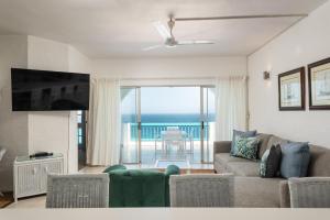 Santorini Akrotiri 22