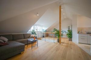 Modernes und helles Apartment im Loft Stil