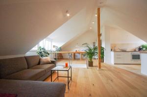 Modernes und helles Apartment im Loft Stil