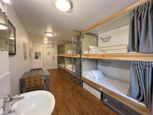 Auberges de jeunesse St Christopher's Inn Paris - Canal : Lit dans Dortoir de 12 Lits