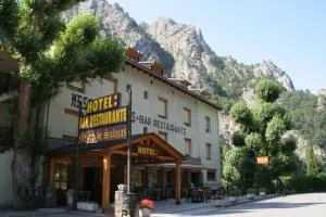 Mesón De Salinas - Lirí