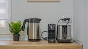 Mountain Hideaway Apartment