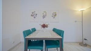 Mountain Hideaway Apartment