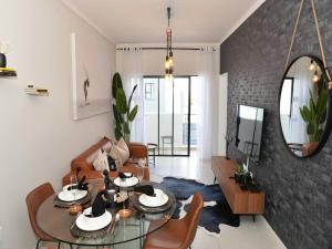 ELcaro Luxury Villas-The Cave