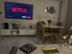 POSTIGUET BEACH FLAT