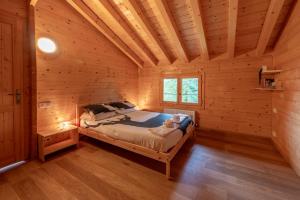 Maisons de vacances Chalet aux Cerfs - Maison pour 10 vue montagne : photos des chambres