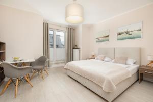 Apartamenty Aquamarina by Renters