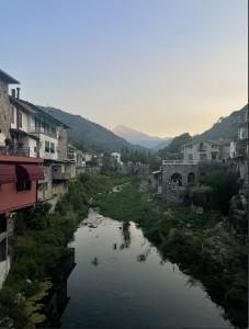 Casa del Castello Sleeps 4 Isolabona Italy