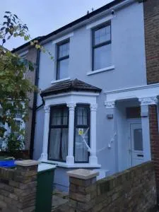 Daniari guest rooms - Erith