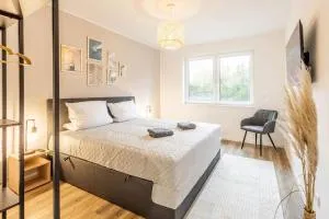 Premium Suite 05 I SmartTV I WiFi I Balkon - Rhynern