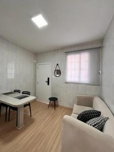 LOCALIZAÇÃO PERFEITA! Ap Beira Mar