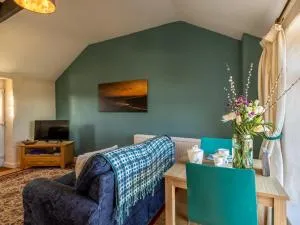 1 Bed in Mullion Cove 41381 - Cury