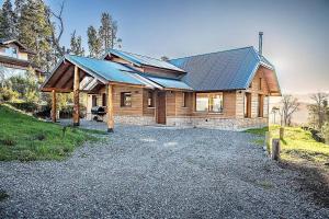 Happy Host - Las Nilidas