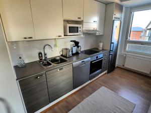 Tasokas 2 h + k + s Söderkullassa - huikeat näköalat