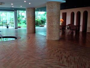 Piso con Vistas, Cerca de Playa Pet-Friendly, Ideal para Senderismo y Bicicleta, Piscina y Wi-Fi - ES-258-52