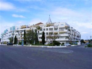 Piso con Vistas, Cerca de Playa Pet-Friendly, Ideal para Senderismo y Bicicleta, Piscina y Wi-Fi - ES-258-52