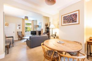 59 St Denys Road Gorgeous 2-Bed House Right in the Heart of York - Pass the Keys