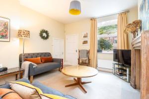 59 St Denys Road Gorgeous 2-Bed House Right in the Heart of York - Pass the Keys
