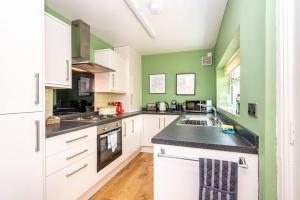 Pass the Keys 59 St Denys Road · Gorgeous 2-Bed House Right in the Heart of York
