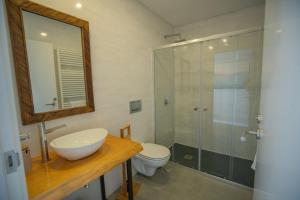 Lapoint Surf Camp Ericeira