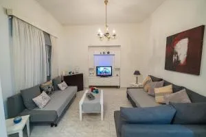 Marina Apartment - Keratsínion