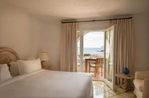 Deluxe Sea View Room room in Romazzino a Luxury Collection Hotel