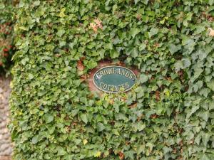 1 Crowlands Cottages