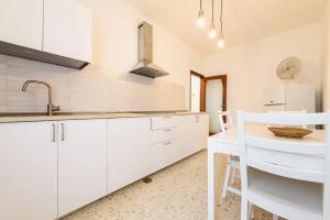 Appartamento 2BR per 5 con Patio Privato - Vicino Centro