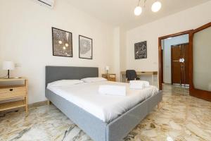 Appartamento 2BR per 5 con Patio Privato - Vicino Centro