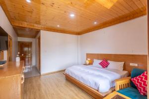 Aroha Residency- A Countryside Resort