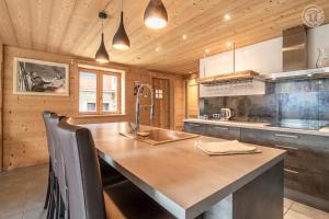 Chalet Alpin Luxe, Jacuzzi, Vue