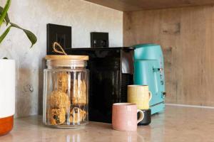 The Palm Flats Sunshine & Seashells 300m from sea