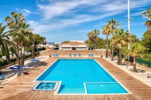 Apartamento con aire acondicionado y gran piscina!