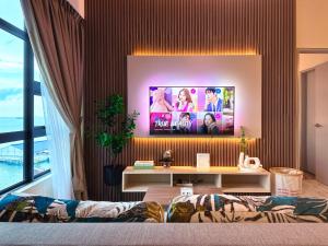 #9 Jesselton Quay City Pads Seaview by Zeluxo