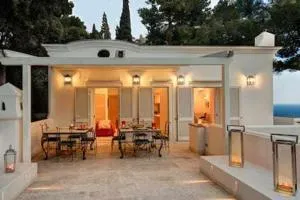 GOCCE VILLAS - Villa Bouganvillea Superb Capri Villa with Views - Capri