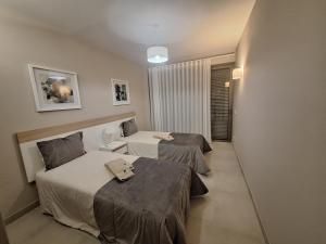 Lightoasis Oasis Mar 1