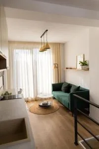 Studio 8 I One Bedroom Apartment I Airport I Therme - Corbeanca