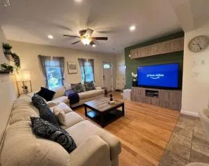 Cozy Boston Homestd Pet Frndly - Wayland