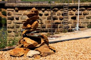 Douro Yacht Charter & Bungalows