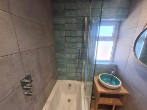 2 Fernleigh Villas