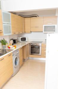 Seaview Apartment (Excellent Location)