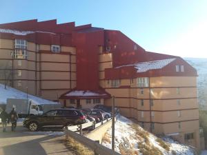 APART T27 2 DORM EDIF EUROPA Y APARCAMIENTO