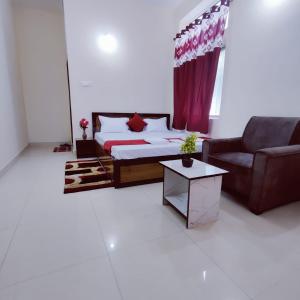 Hotel A K CONTINENTAL