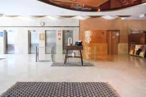 Bed in Mixed Room Herold Homes