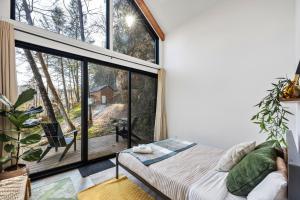 Tiny Cabin in RRG - The Naturalist